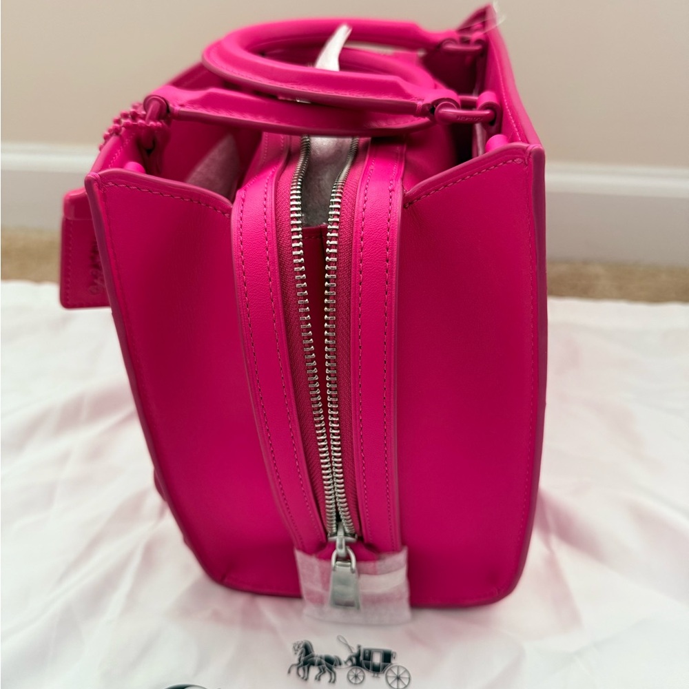 NEW Coach Rogue Tea Rose in Dragon Fruit- NWT - Picture 7 of 15